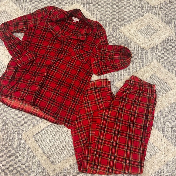 Secret Treasures Red Plaid Christmas 2-Piece Pajama Set Small - Picture 1 of 5